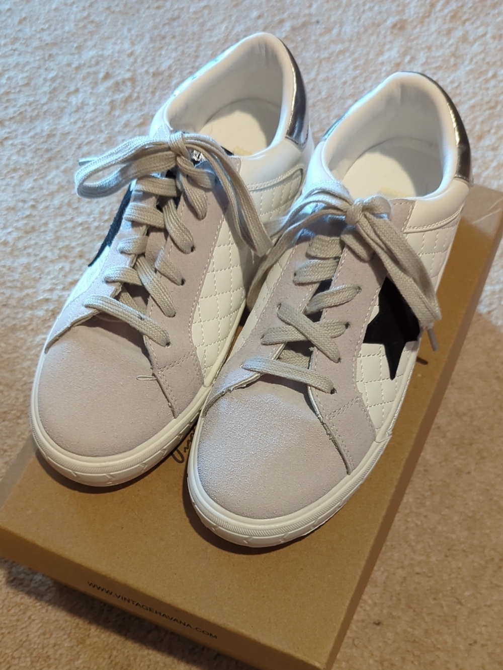Ash White Quilted Sneakers with Light Gray Suede Toe and Black Star